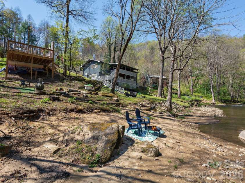 228 White Oak Road, Waynesville, NC 28785.  MLS# CAR4412866, YatesRealty ID 42805. 