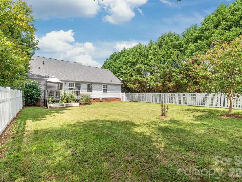 4603 Brewington Parkway, Rock Hill, SC 29732.  MLS# CAR4411017, YatesRealty ID 42806. 