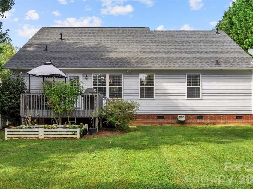 4603 Brewington Parkway, Rock Hill, SC 29732.  MLS# CAR4411017, YatesRealty ID 42806. 