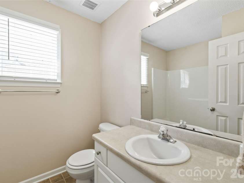 4603 Brewington Parkway, Rock Hill, SC 29732.  MLS# CAR4411017, YatesRealty ID 42806. Full bath in hall between two secondary bedrooms
