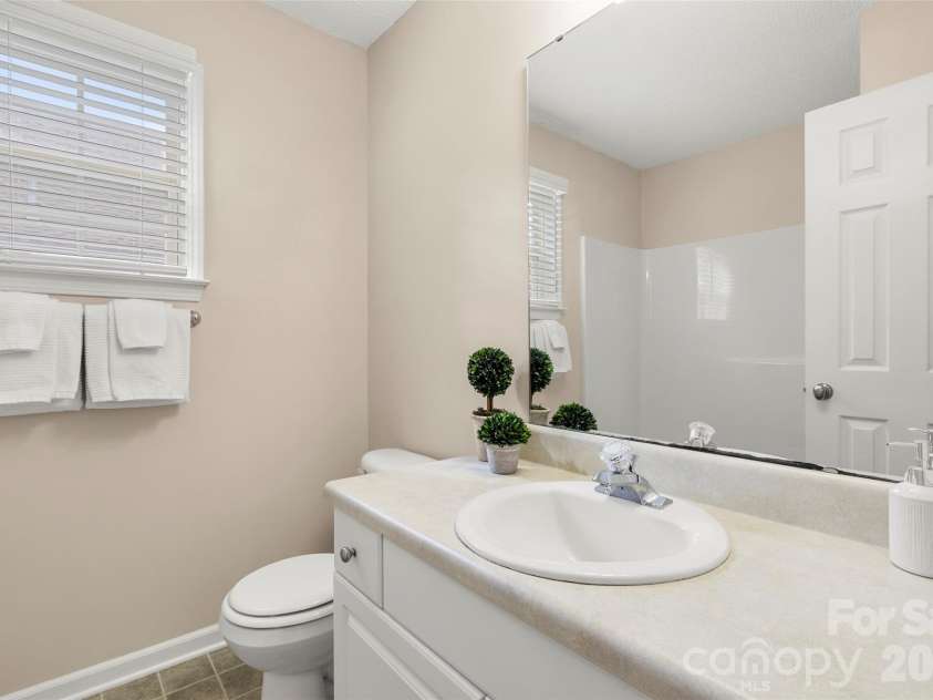 4603 Brewington Parkway, Rock Hill, SC 29732.  MLS# CAR4411017, YatesRealty ID 42806. Secondary Bathroom