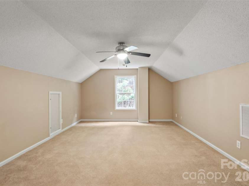4603 Brewington Parkway, Rock Hill, SC 29732.  MLS# CAR4411017, YatesRealty ID 42806. Spacious bonus room
