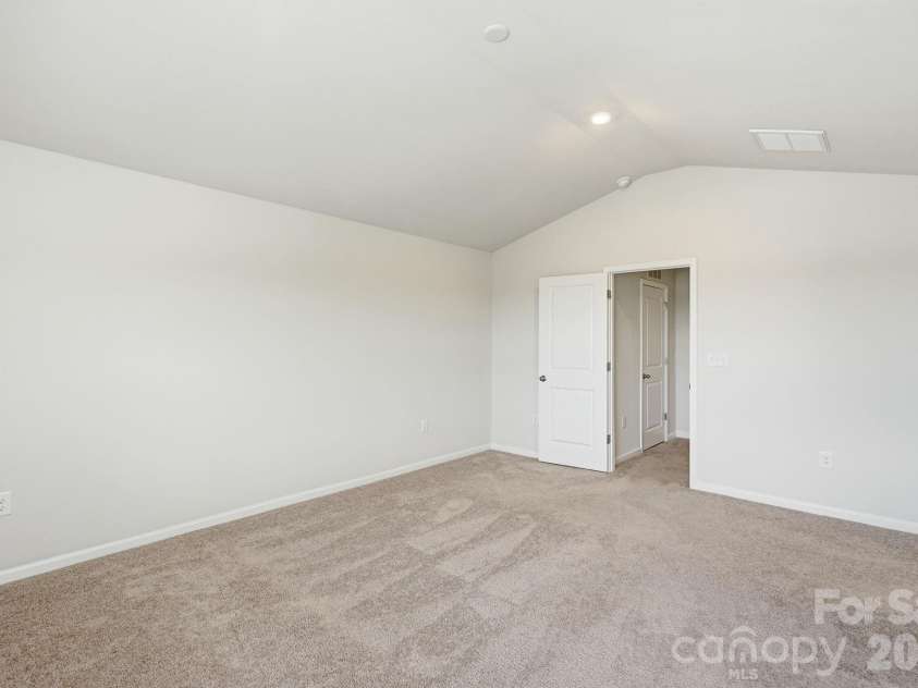 114 Lightning Drive, Shelby, NC 28152.  MLS# CAR4412290, YatesRealty ID 42807. 