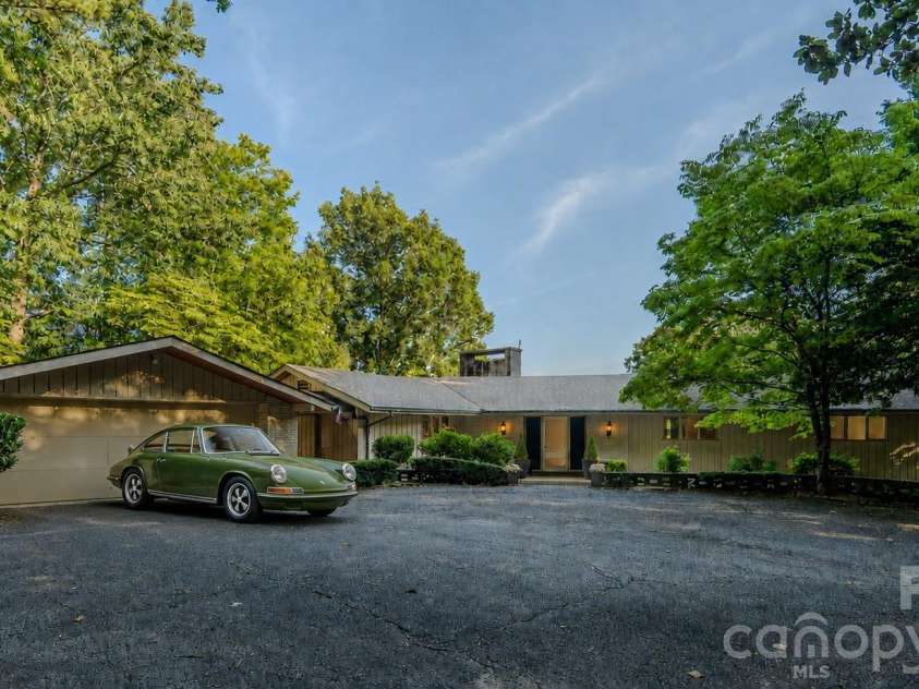 1225 Hogback Mountain Road, Tryon, NC 28782.  MLS# CAR4412794, YatesRealty ID 42811. 