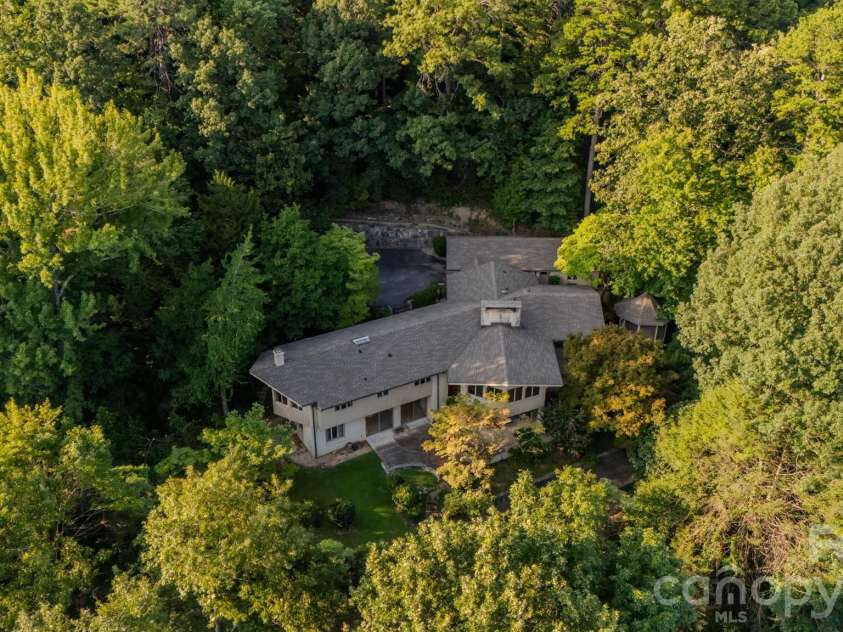 1225 Hogback Mountain Road, Tryon, NC 28782.  MLS# CAR4412794, YatesRealty ID 42811. 