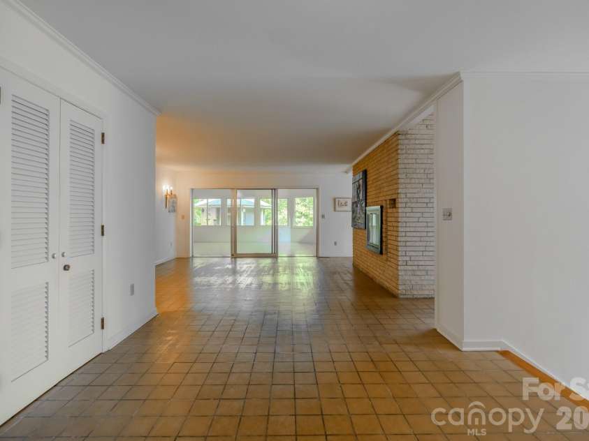 1225 Hogback Mountain Road, Tryon, NC 28782.  MLS# CAR4412794, YatesRealty ID 42811. 