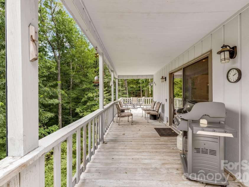 38 Bee Tree Lane, Mars Hill, NC 28754.  MLS# CAR4403271, YatesRealty ID 42812. Covered ddeck area