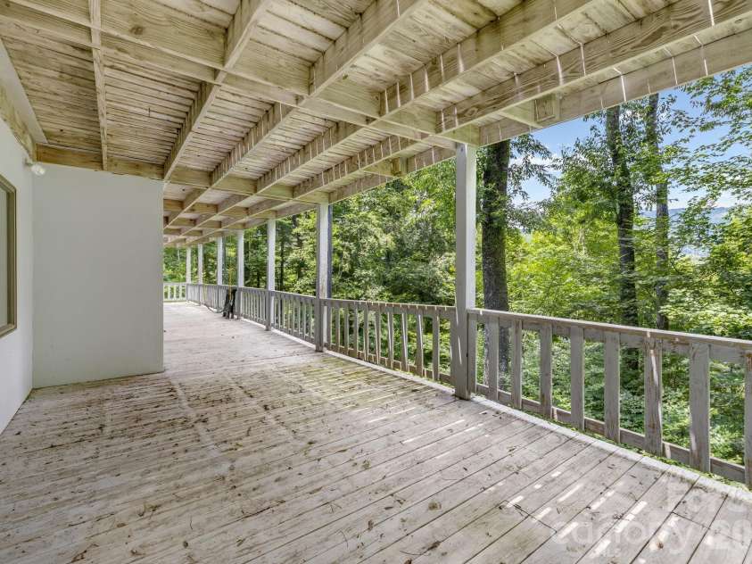 38 Bee Tree Lane, Mars Hill, NC 28754.  MLS# CAR4403271, YatesRealty ID 42812. Lower deck