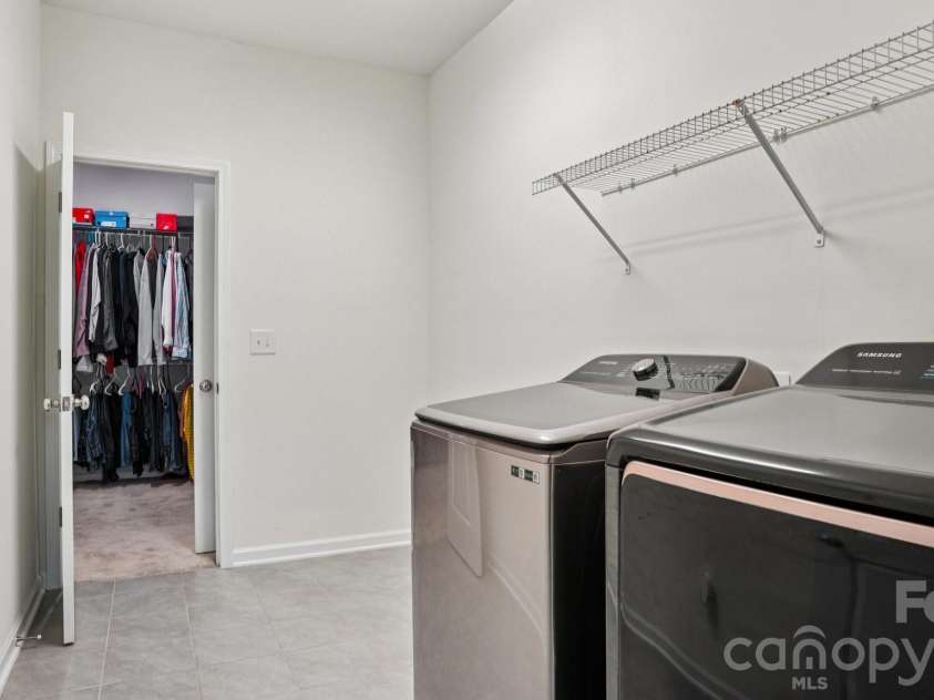 483 Hunton Forest Drive, Concord, NC 28027.  MLS# CAR4411183, YatesRealty ID 42813. 