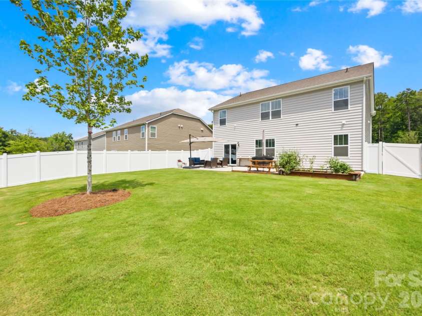 705 Saddlebred Lane, Locust, NC 28097.  MLS# CAR4412416, YatesRealty ID 42814. 