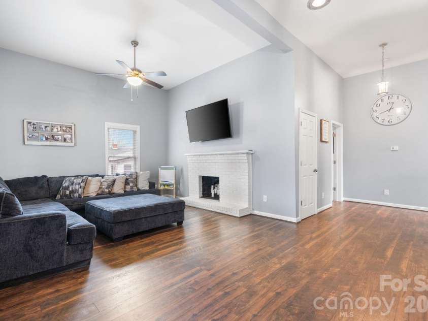 308 Park Avenue, Morganton, NC 28655.  MLS# CAR4344450, YatesRealty ID 4282. 