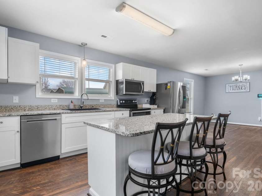308 Park Avenue, Morganton, NC 28655.  MLS# CAR4344450, YatesRealty ID 4282. 
