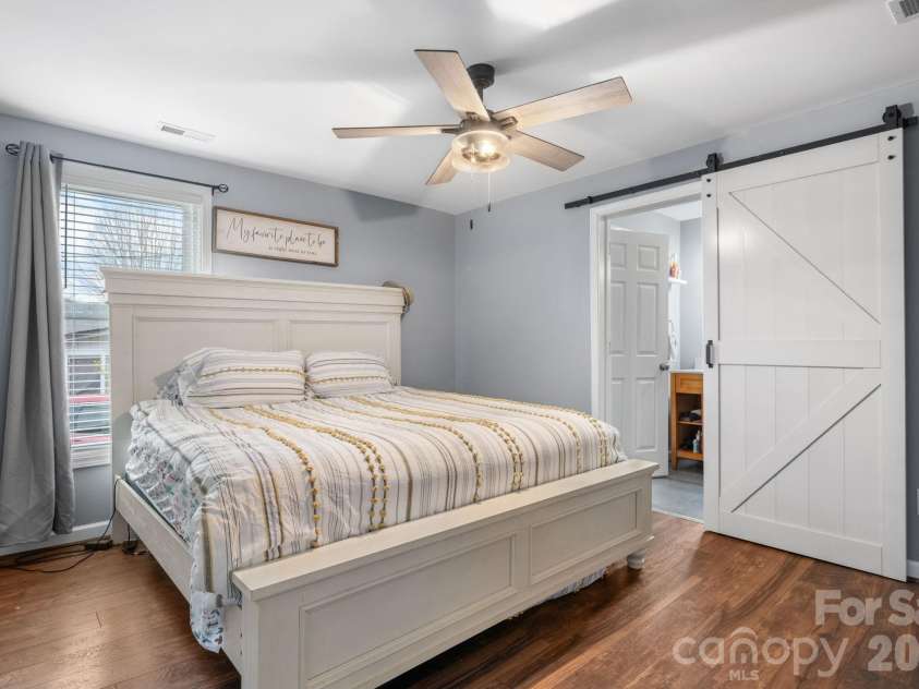 308 Park Avenue, Morganton, NC 28655.  MLS# CAR4344450, YatesRealty ID 4282. 