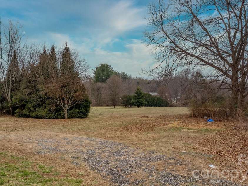 308 Park Avenue, Morganton, NC 28655.  MLS# CAR4344450, YatesRealty ID 4282. 