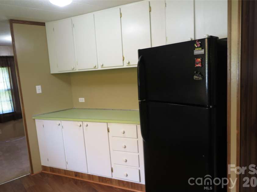 1042 Bexley Lane, Lincolnton, NC 28092.  MLS# CAR4413078, YatesRealty ID 42821. 