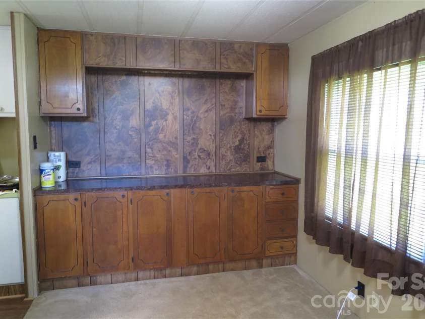1042 Bexley Lane, Lincolnton, NC 28092.  MLS# CAR4413078, YatesRealty ID 42821. 