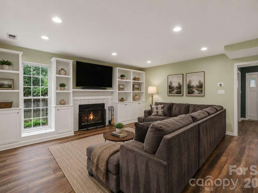 14907 Rocky Trace Way, Charlotte, NC 28273.  MLS# CAR4407098, YatesRealty ID 42826. 