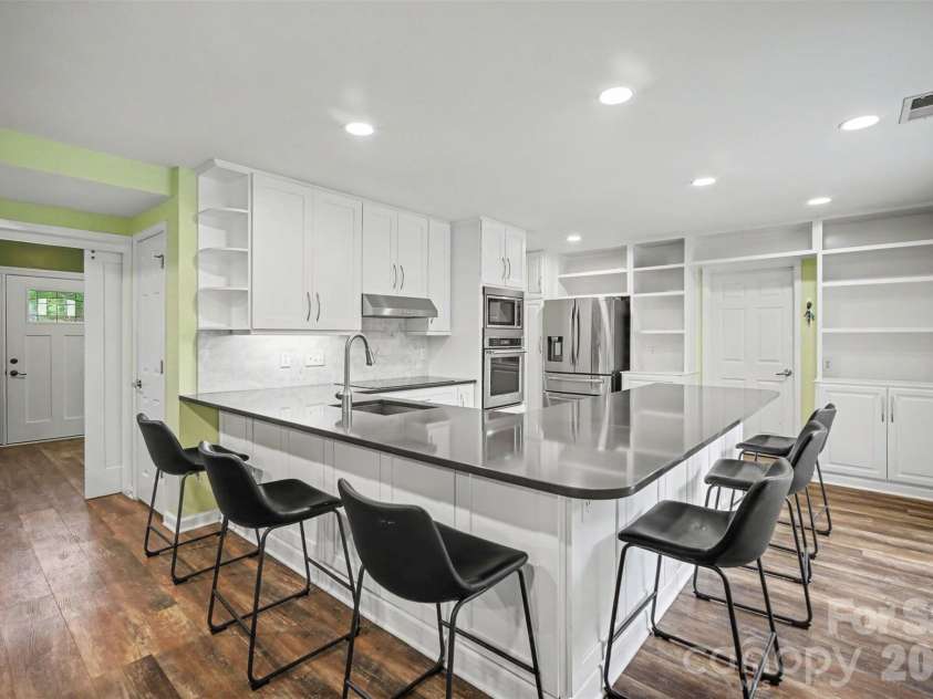 14907 Rocky Trace Way, Charlotte, NC 28273.  MLS# CAR4407098, YatesRealty ID 42826. 
