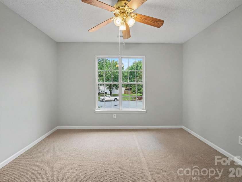 14907 Rocky Trace Way, Charlotte, NC 28273.  MLS# CAR4407098, YatesRealty ID 42826. 