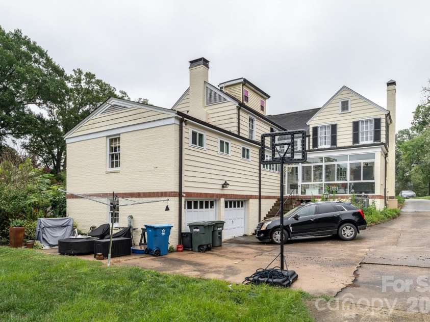 236 Confederate Avenue, Salisbury, NC 28144.  MLS# CAR4408167, YatesRealty ID 42827. 