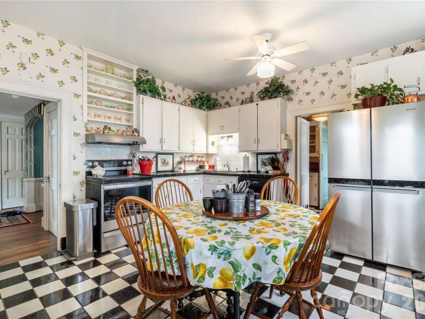 236 Confederate Avenue, Salisbury, NC 28144.  MLS# CAR4408167, YatesRealty ID 42827. 