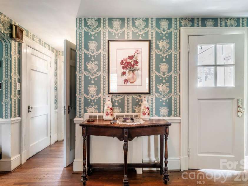 236 Confederate Avenue, Salisbury, NC 28144.  MLS# CAR4408167, YatesRealty ID 42827. 