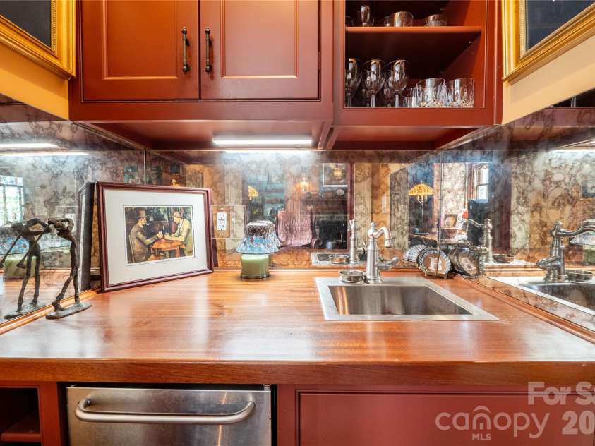 236 Confederate Avenue, Salisbury, NC 28144.  MLS# CAR4408167, YatesRealty ID 42827. 