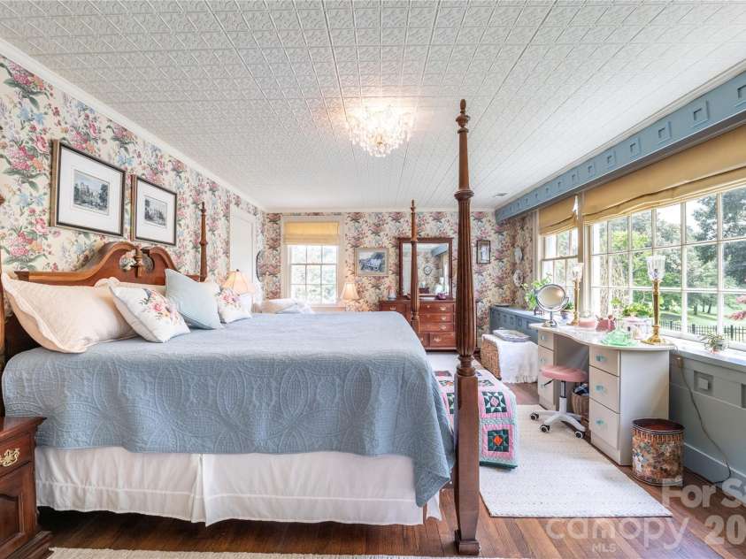 236 Confederate Avenue, Salisbury, NC 28144.  MLS# CAR4408167, YatesRealty ID 42827. 