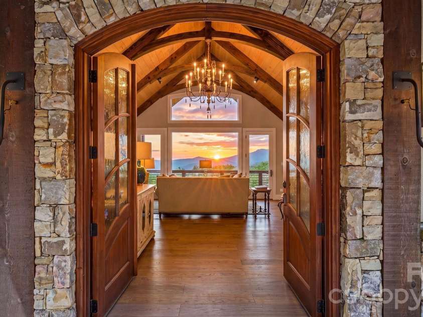 777 Green Hill Road, Blowing Rock, NC 28605.  MLS# CAR4409919, YatesRealty ID 42828. 