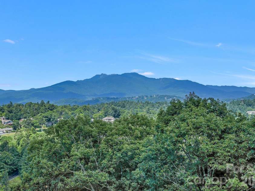 777 Green Hill Road, Blowing Rock, NC 28605.  MLS# CAR4409919, YatesRealty ID 42828. 