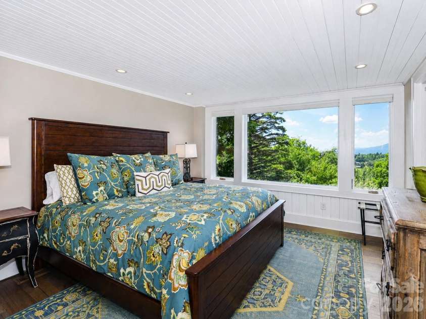 777 Green Hill Road, Blowing Rock, NC 28605.  MLS# CAR4409919, YatesRealty ID 42828. 