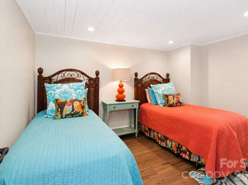 777 Green Hill Road, Blowing Rock, NC 28605.  MLS# CAR4409919, YatesRealty ID 42828. 