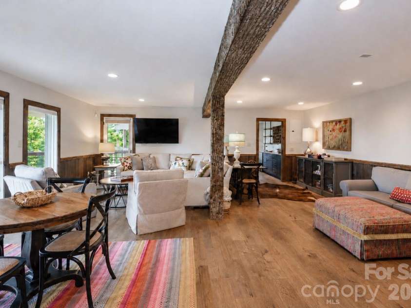 777 Green Hill Road, Blowing Rock, NC 28605.  MLS# CAR4409919, YatesRealty ID 42828. 