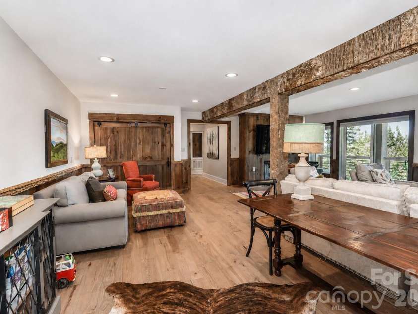 777 Green Hill Road, Blowing Rock, NC 28605.  MLS# CAR4409919, YatesRealty ID 42828. 