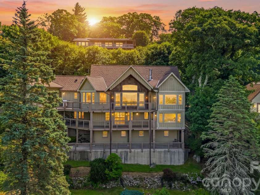 777 Green Hill Road, Blowing Rock, NC 28605.  MLS# CAR4409919, YatesRealty ID 42828. 