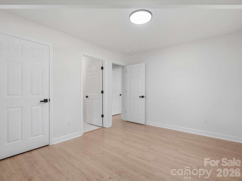 1517 Chandler Place, Lancaster, SC 29720.  MLS# CAR4409184, YatesRealty ID 42829. 