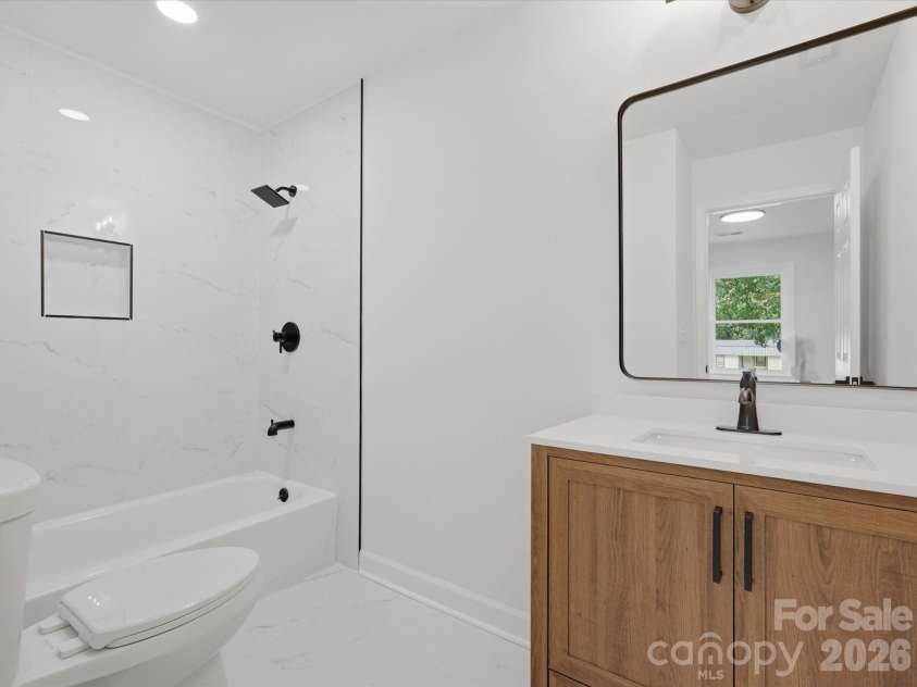 1517 Chandler Place, Lancaster, SC 29720.  MLS# CAR4409184, YatesRealty ID 42829. 