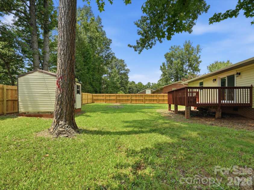 1517 Chandler Place, Lancaster, SC 29720.  MLS# CAR4409184, YatesRealty ID 42829. 