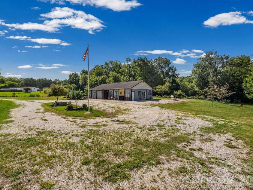 1445 Camp Drive, Lancaster, SC 29720.  MLS# CAR4405888, YatesRealty ID 42831. 
