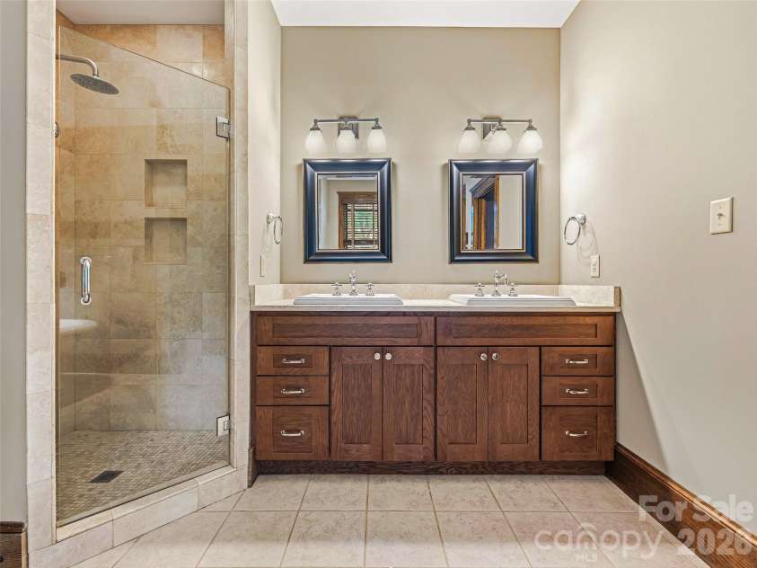 1606 Olmsted Drive, Asheville, NC 28803.  MLS# CAR4407499, YatesRealty ID 42832. 