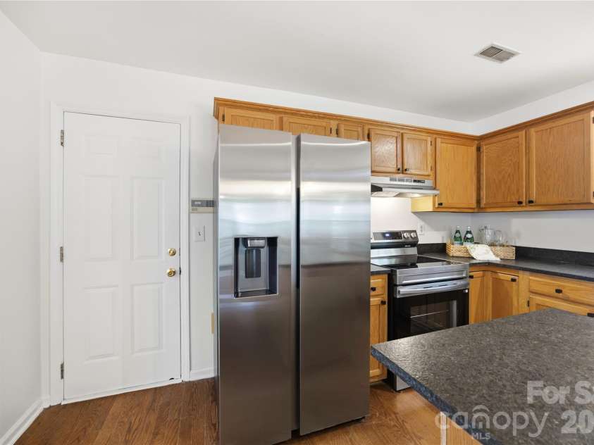 8802 Tarpan Court, Charlotte, NC 28216.  MLS# CAR4399661, YatesRealty ID 42833. 