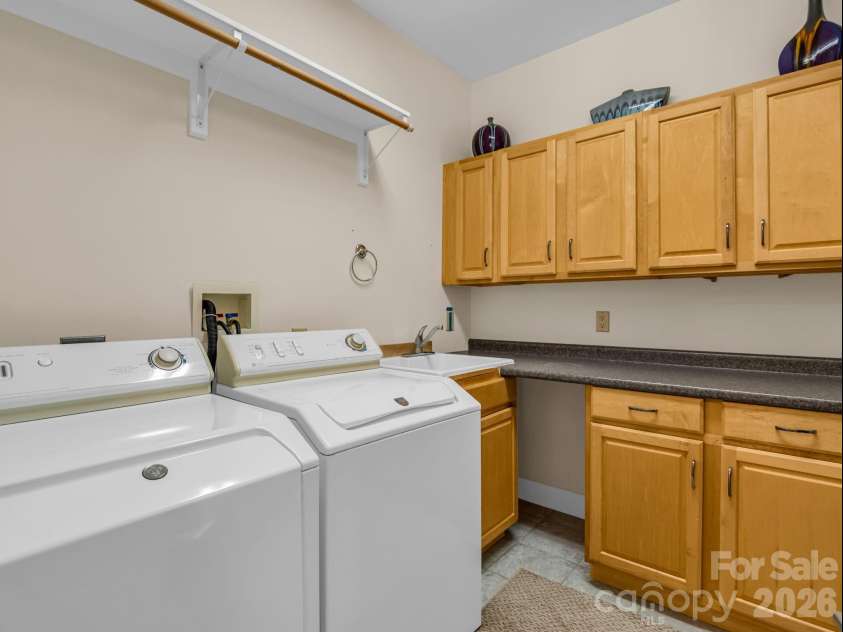 556 Quail Ridge Boulevard, Lake Lure, NC 28746.  MLS# CAR4411972, YatesRealty ID 42834. 