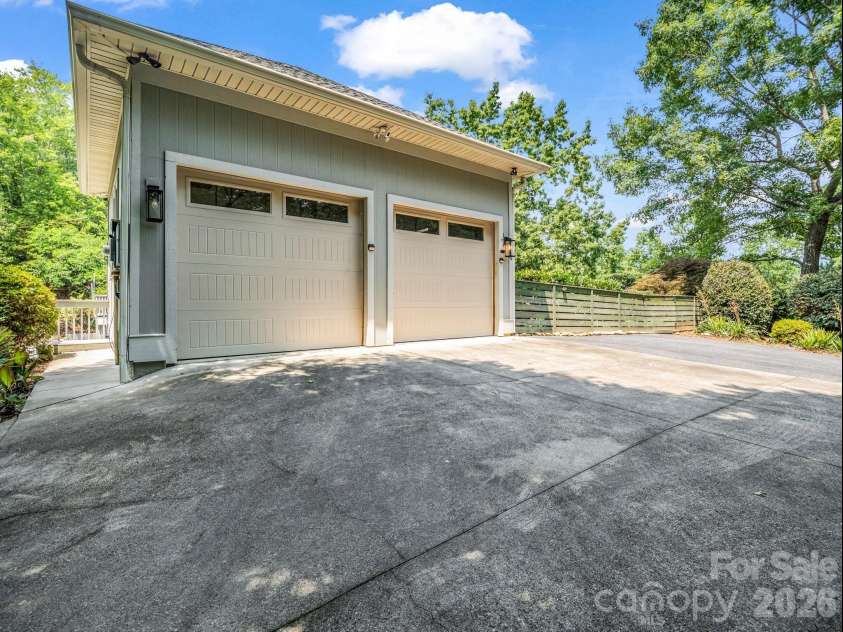 556 Quail Ridge Boulevard, Lake Lure, NC 28746.  MLS# CAR4411972, YatesRealty ID 42834. 