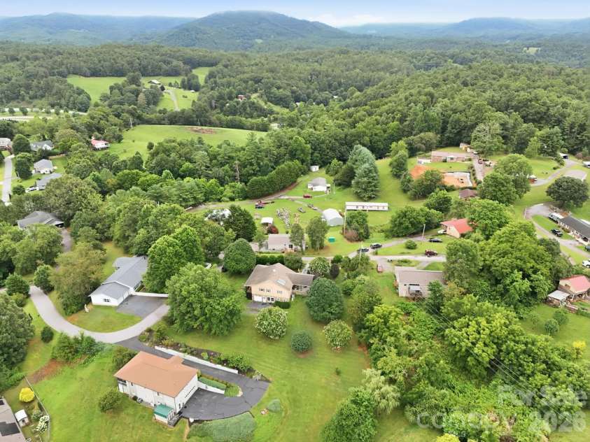 132 View Drive, Mars Hill, NC 28754.  MLS# CAR4407944, YatesRealty ID 42835. 