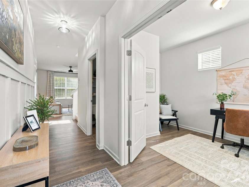 4604 Fairway Run Drive, Pfafftown, NC 27040.  MLS# CAR4405997, YatesRealty ID 42839. 