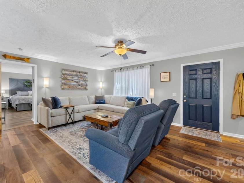241 Goble Road, Statesville, NC 28625.  MLS# CAR4409423, YatesRealty ID 42842. 