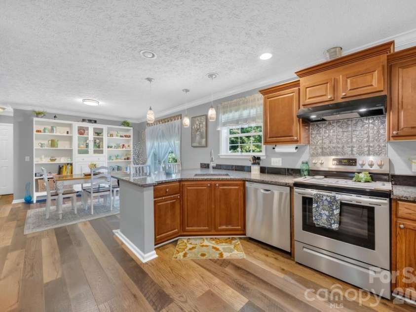 241 Goble Road, Statesville, NC 28625.  MLS# CAR4409423, YatesRealty ID 42842. 