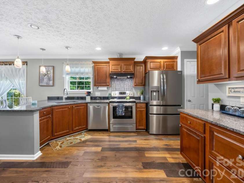 241 Goble Road, Statesville, NC 28625.  MLS# CAR4409423, YatesRealty ID 42842. 