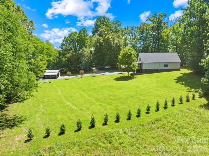 241 Goble Road, Statesville, NC 28625.  MLS# CAR4409423, YatesRealty ID 42842. 