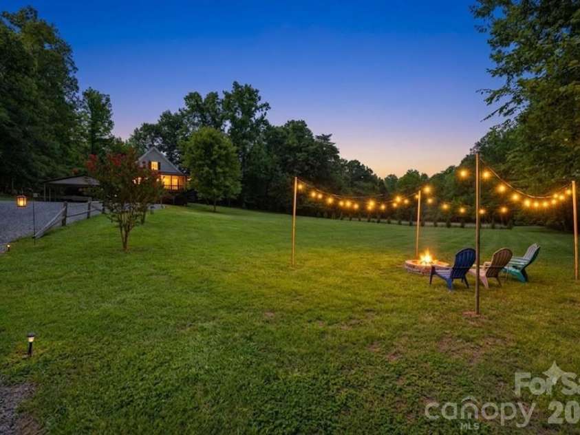241 Goble Road, Statesville, NC 28625.  MLS# CAR4409423, YatesRealty ID 42842. 
